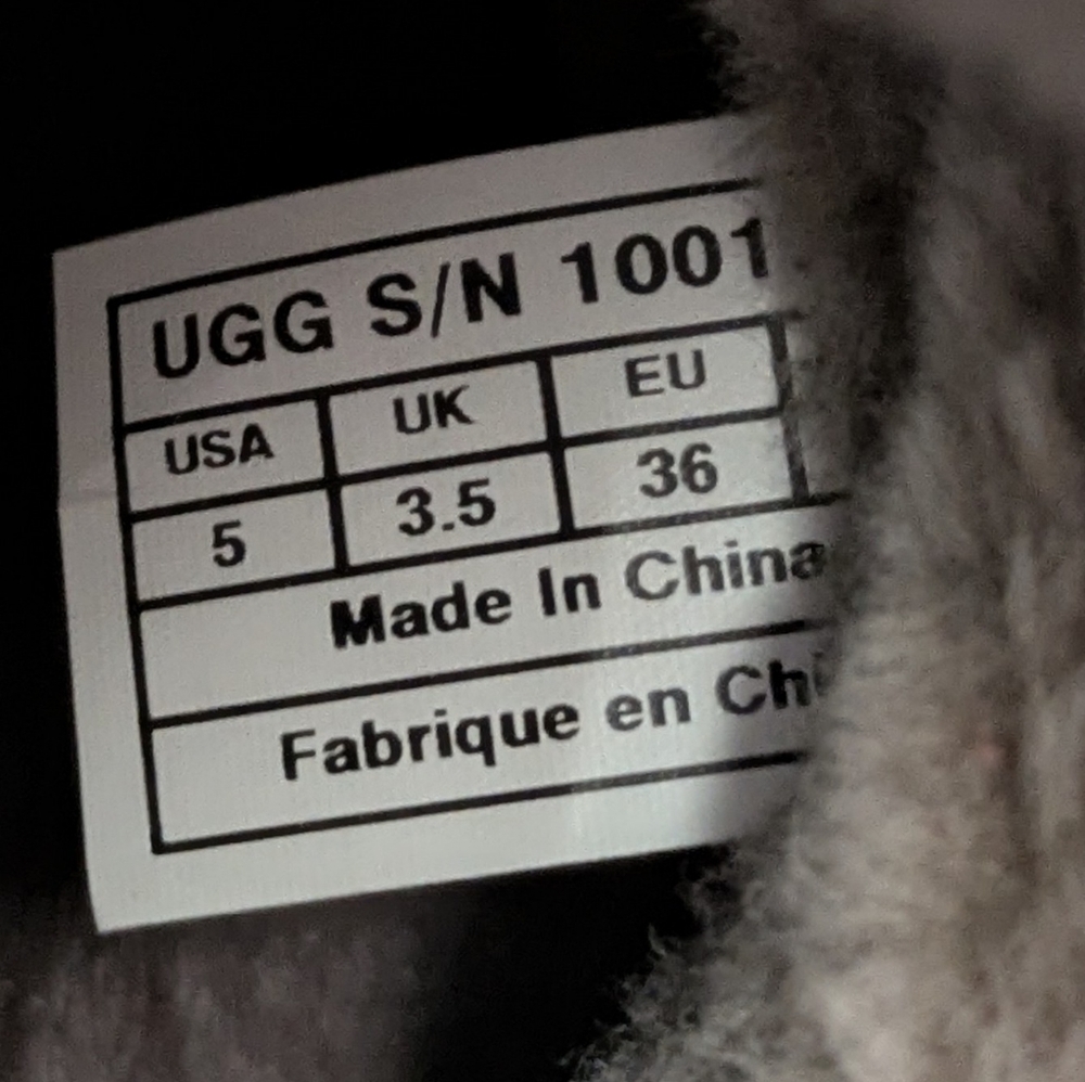 UGG Lynnea Fold Over Sheepskin Lined Brown Leather Boots Size 5 - Picture 3 of 14